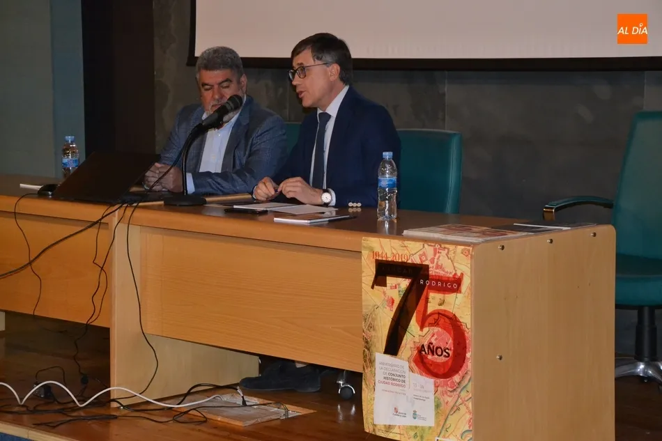 Foto 4 - Enrique Saiz destaca la &ldquo;ventaja&rdquo; de Ciudad Rodrigo respecto a otros cascos hist&oacute;ricos  