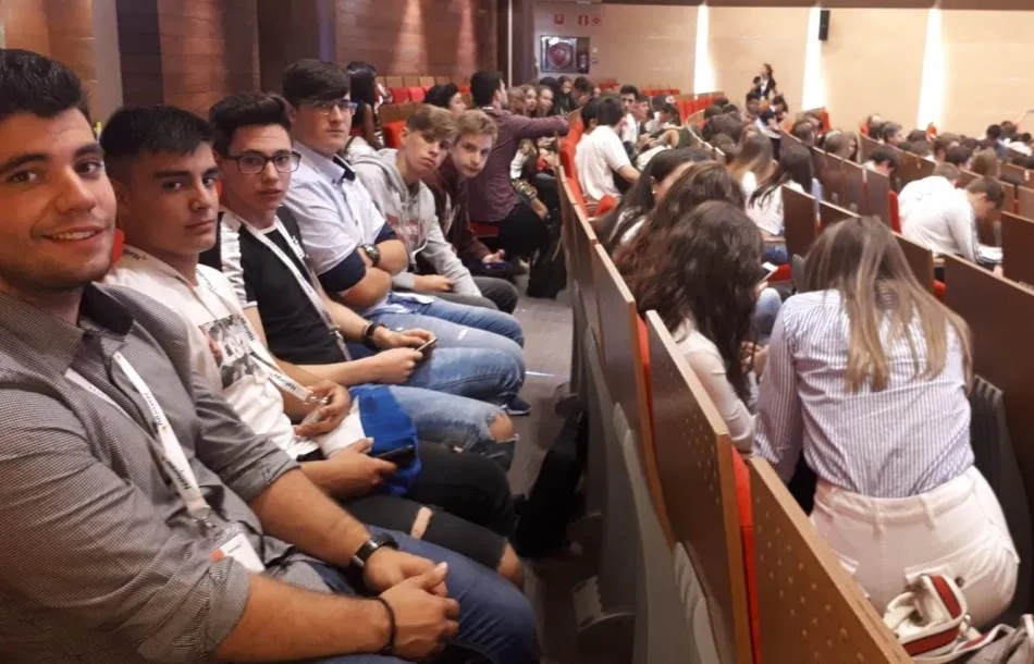 Foto 8 - Alumnos del Seminario presentan en Madrid su proyecto de eficiencia energ&eacute;tica  