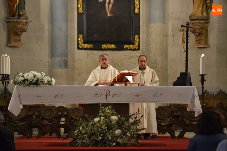 Foto 2 - Multitudinaria asistencia a la &uacute;ltima jornada de la novena en honor a San Antonio  