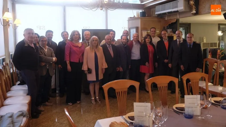 Cena homenaje al catedrático Ramón Ardanuy Albajar por su jubilación. Foto de Lydia González