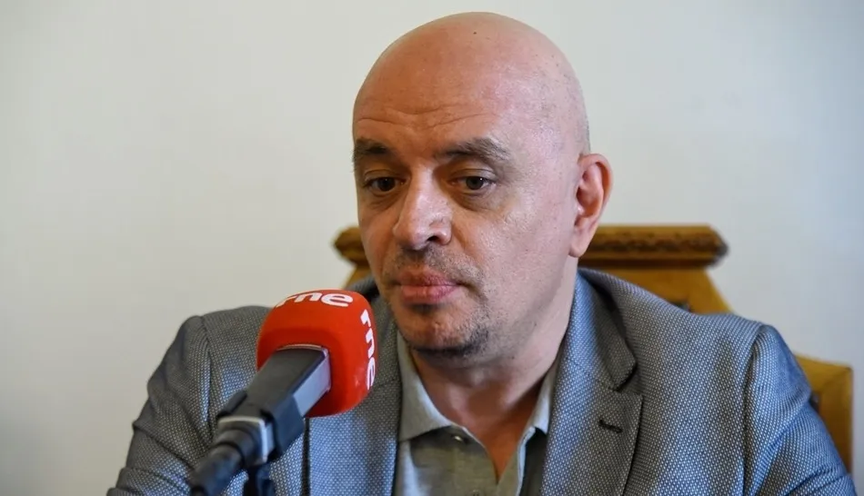 El poeta y catedrático de latín Juan Antonio González Iglesias. Foto USAL