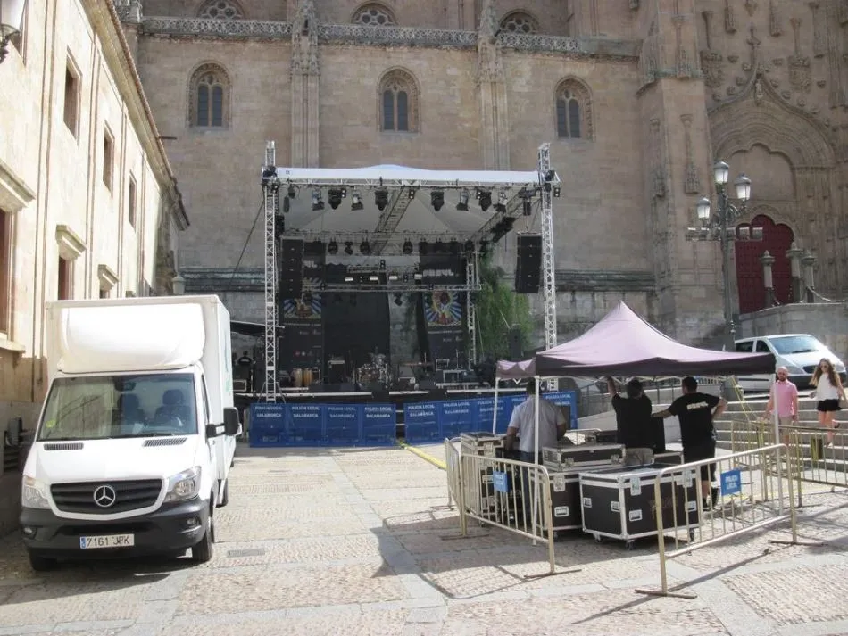 Foto 5 - Ciudadanos por la Defensa del Patrimonio cr&iacute;tica el uso de los espacios p&uacute;blicos para eventos