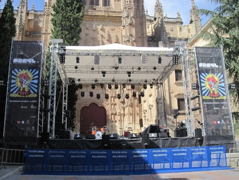 Foto 3 - Ciudadanos por la Defensa del Patrimonio cr&iacute;tica el uso de los espacios p&uacute;blicos para eventos