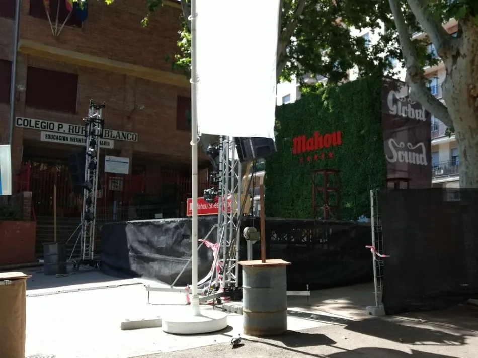 Foto 2 - Ciudadanos por la Defensa del Patrimonio cr&iacute;tica el uso de los espacios p&uacute;blicos para eventos