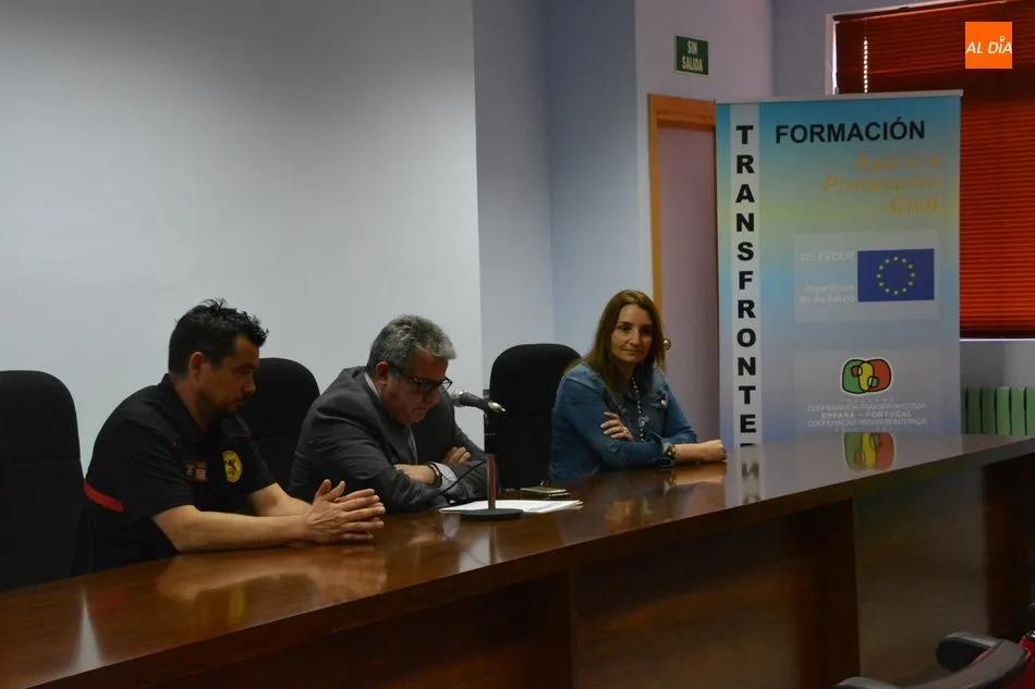Foto 7 - El Ayuntamiento&nbsp;refuerza la formaci&oacute;n de los bomberos profesionales de nuevo ingreso con el...