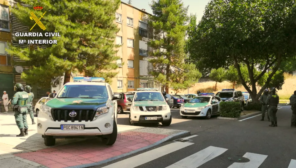 Foto 2 - Detenidos los autores del doble robo cometido en febrero en La Fuente de San Esteban  