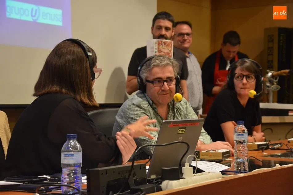 Foto 8 - &lsquo;Hora 25&rsquo; emite un programa especial desde la ciudad por el 85 aniversario de SER Salamanca