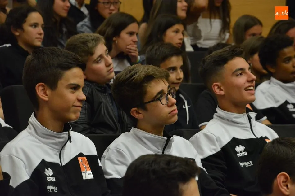 Foto 8 - El Ciudad de Salamanca festeja su cuarta Gala Anual y premia el esfuerzo, el compa&ntilde;erismo y la...