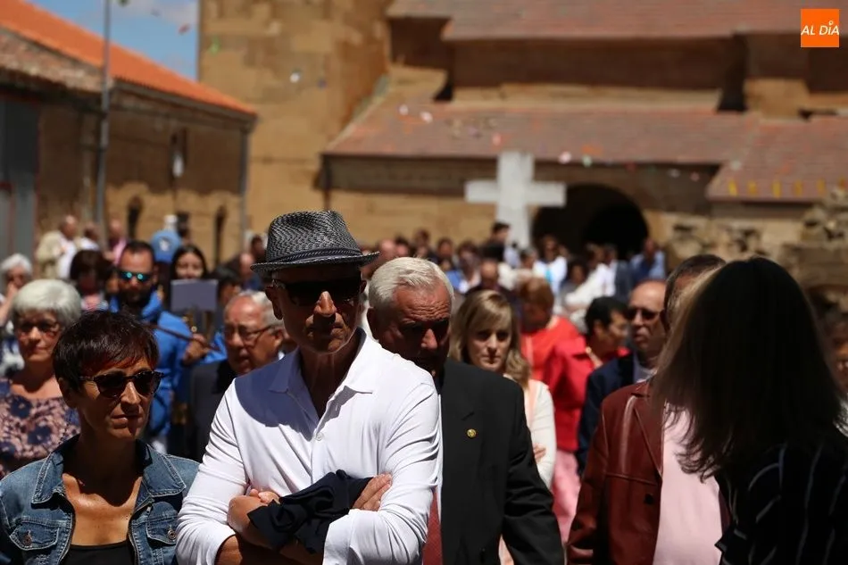 Foto 7 - Cabezabellosa celebra el d&iacute;a grande de su patr&oacute;n