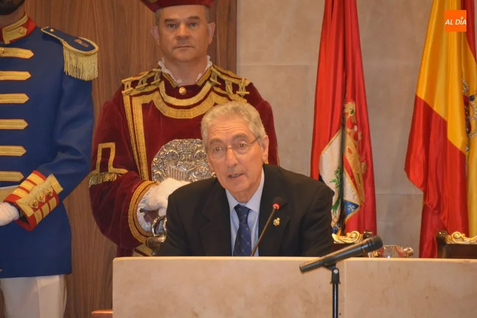 Foto 6 - &ldquo;Los salmantinos nos han encargado que gobernemos desde el di&aacute;logo y el consenso&rdquo;