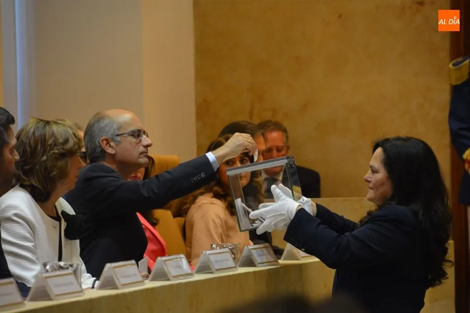 Foto 4 - &ldquo;Los salmantinos nos han encargado que gobernemos desde el di&aacute;logo y el consenso&rdquo;