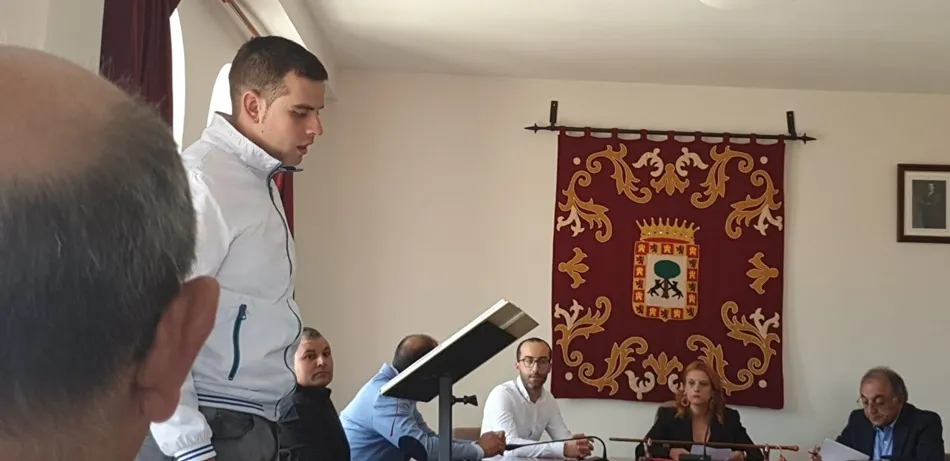 Foto 7 - Javier Bolao inicia su tercera legislatura al frente del Ayuntamiento de Cantalpino