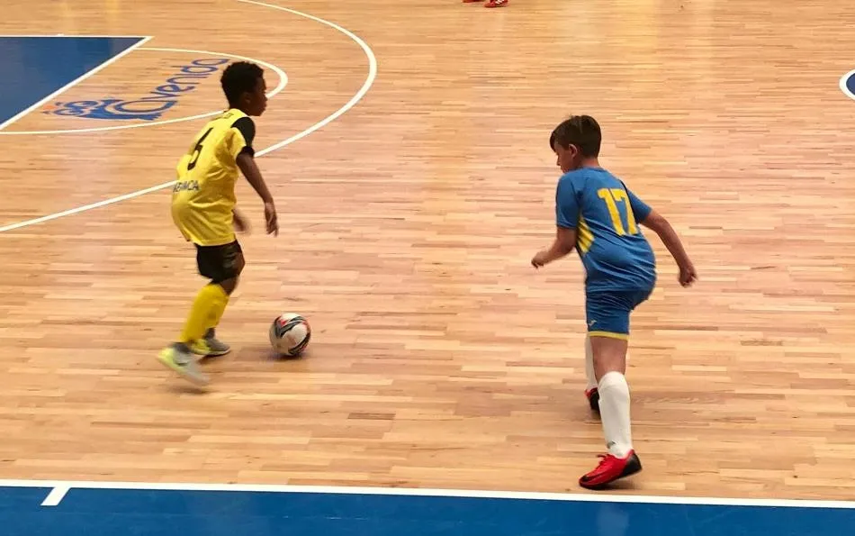 Foto 4 - El Cadete y el Infantil del III Columnas se meten en las semis del Torneo Ciudad de Salamanca  