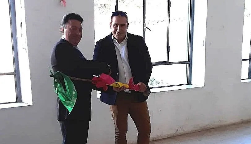 Foto 2 - Germ&aacute;n Florindo cede tras 24 a&ntilde;os el bast&oacute;n de mando de &Aacute;gueda a Alfonso P&eacute;rez  