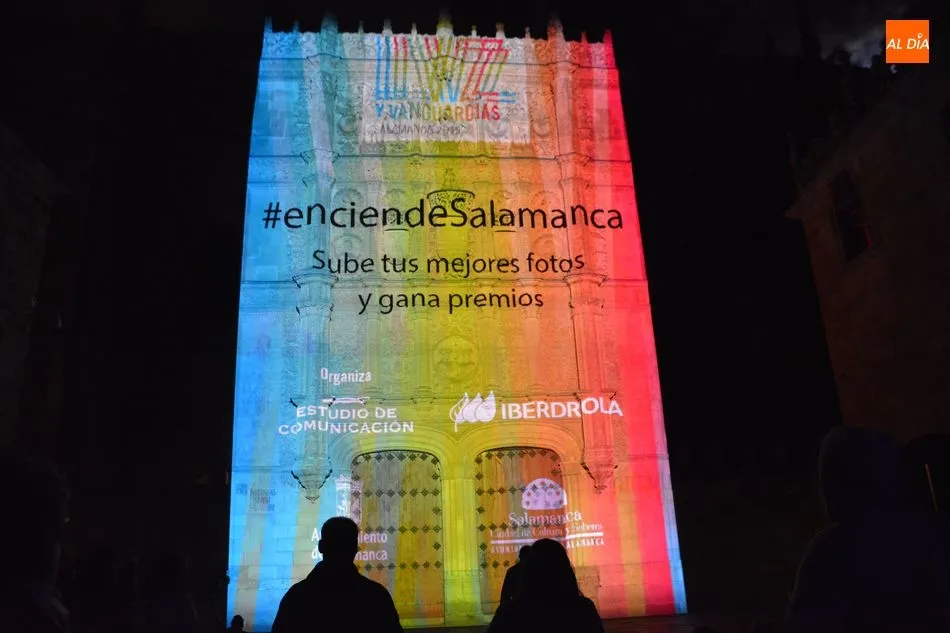 Foto 10 - La portada de la fachada de la Universidad, un lienzo &uacute;nico de Luz y Vanguardias
