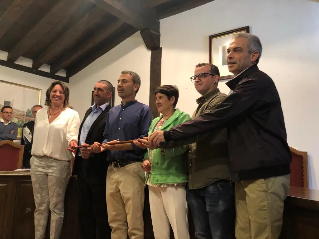 Miguel Ángel Luengo, investido alcalde de La Alberca