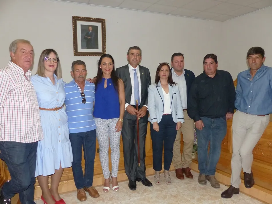 Foto 8 - Juli&aacute;n Barrera toma posesi&oacute;n como alcalde de Villoria