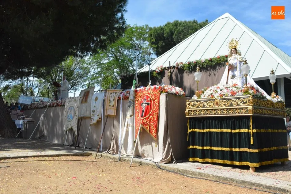 Foto 7 - Fiesta en Tejares en honor a la Virgen de la Salud