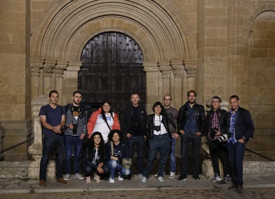 Foto 10 - AFAM vive una noche m&aacute;gica en la Catedral de Santa Mar&iacute;a  