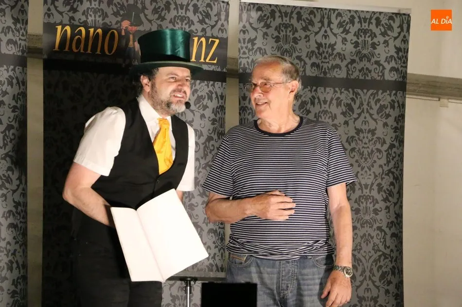 Foto 9 - Nano Arranz pone un excelente broche a las fiestas de El Milano con su show de magia y humor  