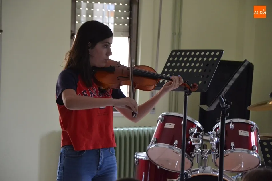 Foto 6 - La Escuela de M&uacute;sica pone en marcha su ronda de audiciones de fin de curso  