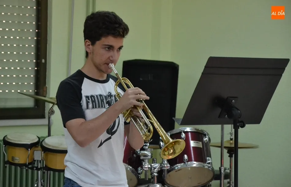 Foto 9 - La Escuela de M&uacute;sica vive su tarde de audiciones m&aacute;s intensa  
