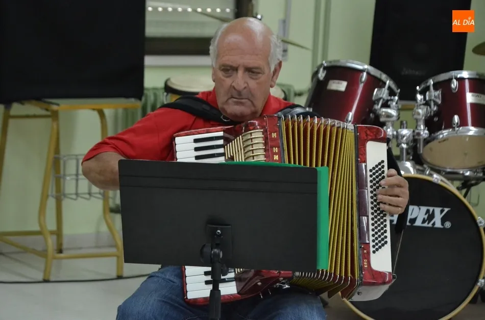 Foto 7 - La Escuela de M&uacute;sica vive su tarde de audiciones m&aacute;s intensa  