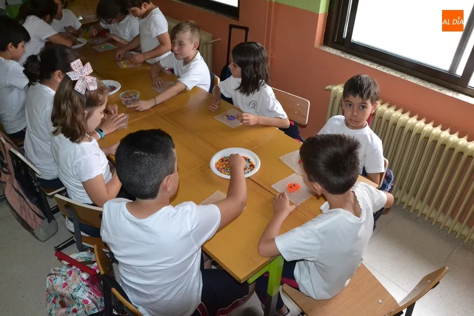 Foto 11 - El Colegio Misioneras-Santa Teresa remata el curso con su Semana Cultural  