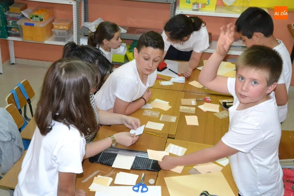 Foto 8 - El Colegio Misioneras-Santa Teresa remata el curso con su Semana Cultural  