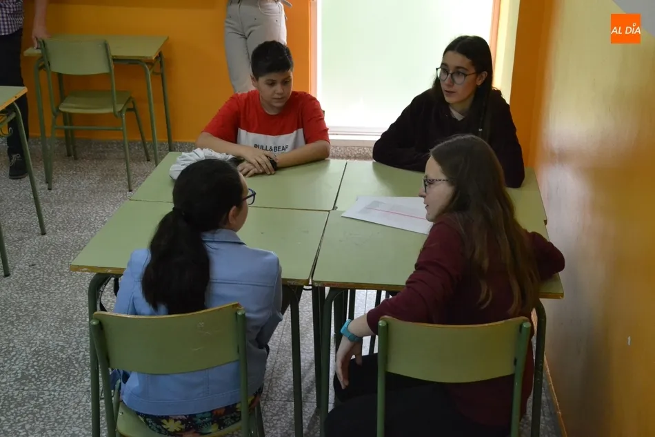 Foto 4 - El IES Fray Diego clausura la nueva edici&oacute;n de su curso de formaci&oacute;n de mediadores  