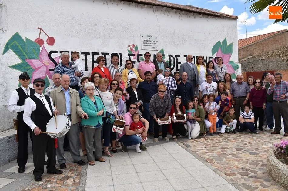 Los vecinos de Sieteiglesias disfrutaron de las tradicionales cerezas