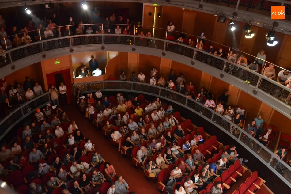 Foto 2 - La Escuela de M&uacute;sica monta un circo en la funci&oacute;n de sus alumnos de M&uacute;sica y Movimiento  