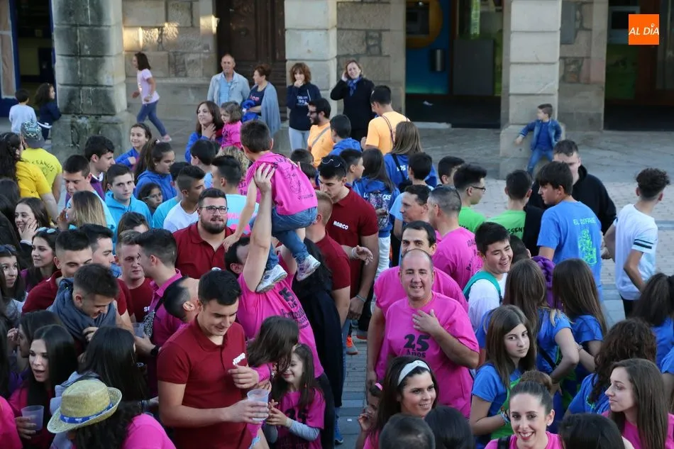 Foto 5 - La pe&ntilde;a La Puntilla da el chupinazo de &lsquo;los Corpus&rsquo;  