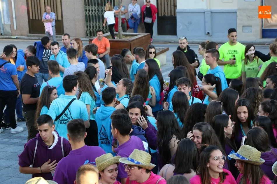 Foto 3 - La pe&ntilde;a La Puntilla da el chupinazo de &lsquo;los Corpus&rsquo;  