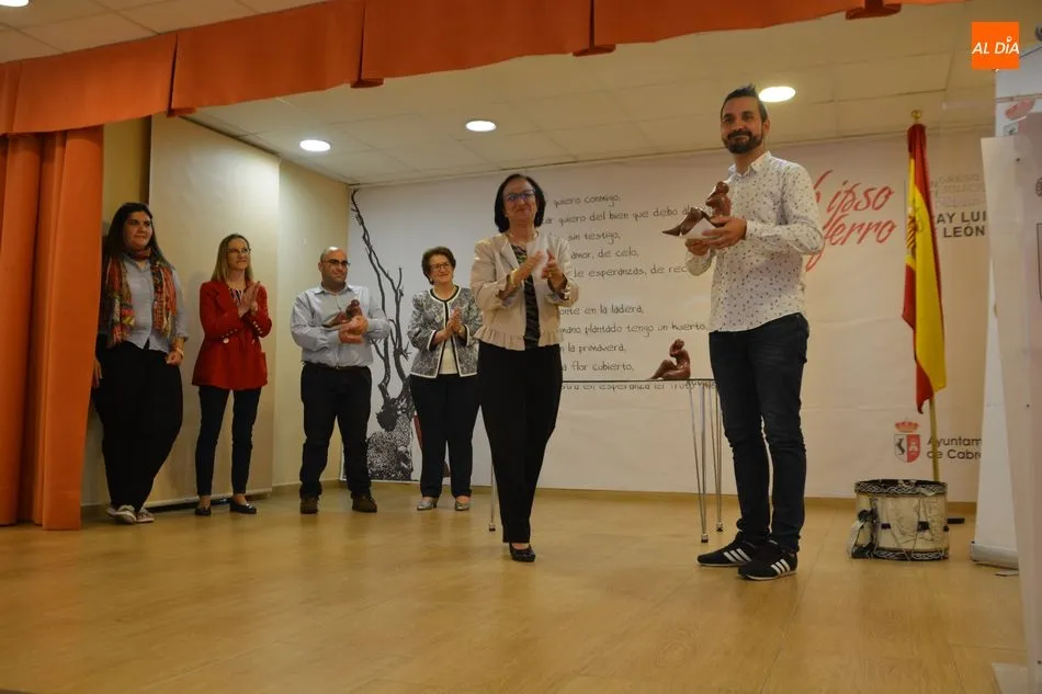Foto 5 - &lsquo;La dama del Tormes&rsquo; reconoce a las personas m&aacute;s trascendentes de Cabrerizos