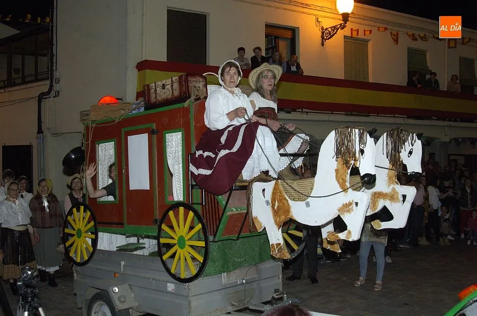 Entrada de la diligencia en la Plaza | Fotos Adrián Martín
