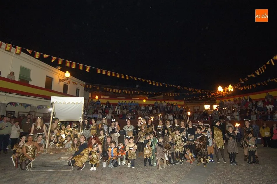 Foto 5 - La Fuente lanza un SOS por la Espa&ntilde;a Vaciada en la gran apertura de sus fiestas  