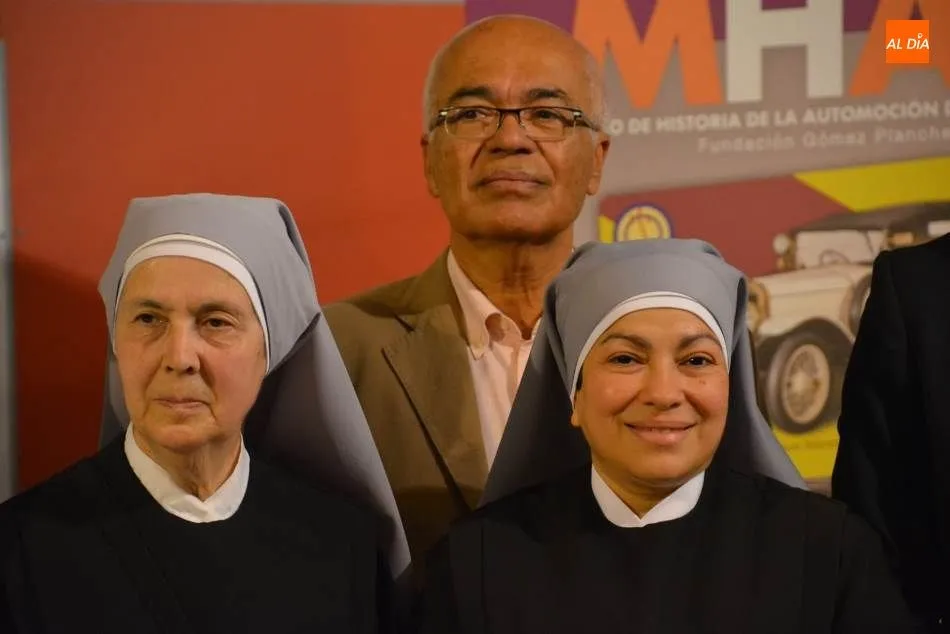 Foto 4 - La V Operaci&oacute;n Litro logra m&aacute;s de 1.400 euros para las Hermanitas de los Pobres