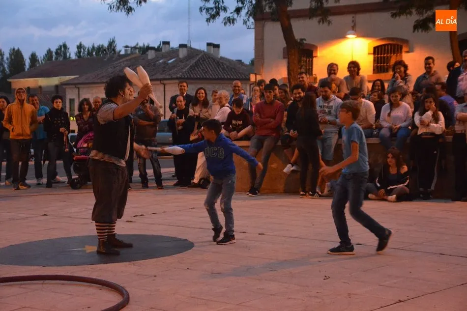 Foto 6 - La Casa Escuela Santiago Uno cierra el curso con una animada graduaci&oacute;n