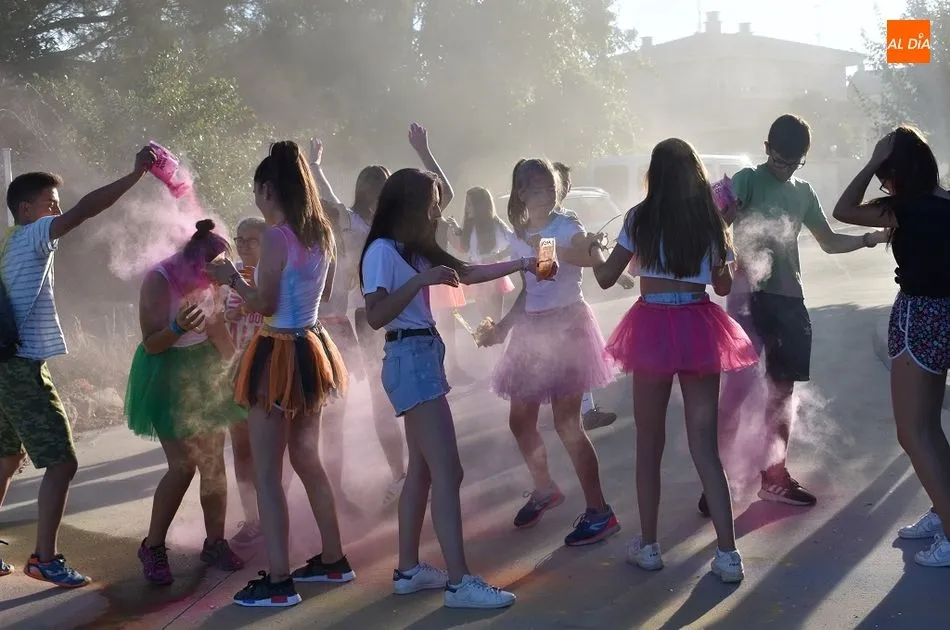 Foto 6 - Chupinazo por todo lo alto para dar la bienvenida a las fiestas