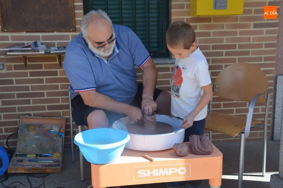 Foto 11 - Los m&aacute;s peque&ntilde;os disfrutan de la mejor manera posible de las Fiestas del Se&ntilde;or de Carbajosa