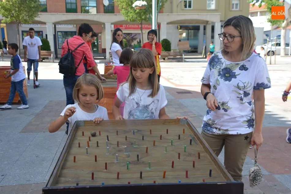Foto 2 - Los m&aacute;s peque&ntilde;os disfrutan de la mejor manera posible de las Fiestas del Se&ntilde;or de Carbajosa