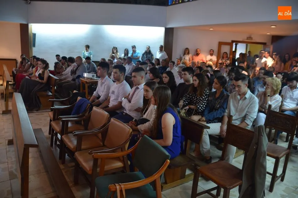 Foto 6 - El Centro de FP Hern&aacute;ndez Vera festeja su graduaci&oacute;n junto al Centro de Madres &lsquo;Ave Mar&iacute;a&rsquo;