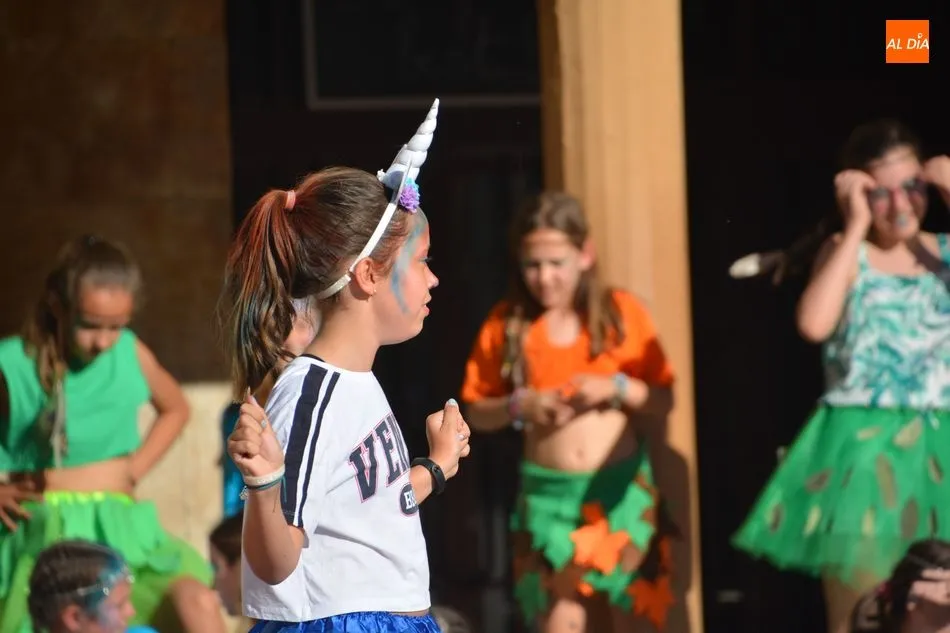 Foto 9 - El Colegio Padre Manj&oacute;n celebra su fiesta de fin de curso