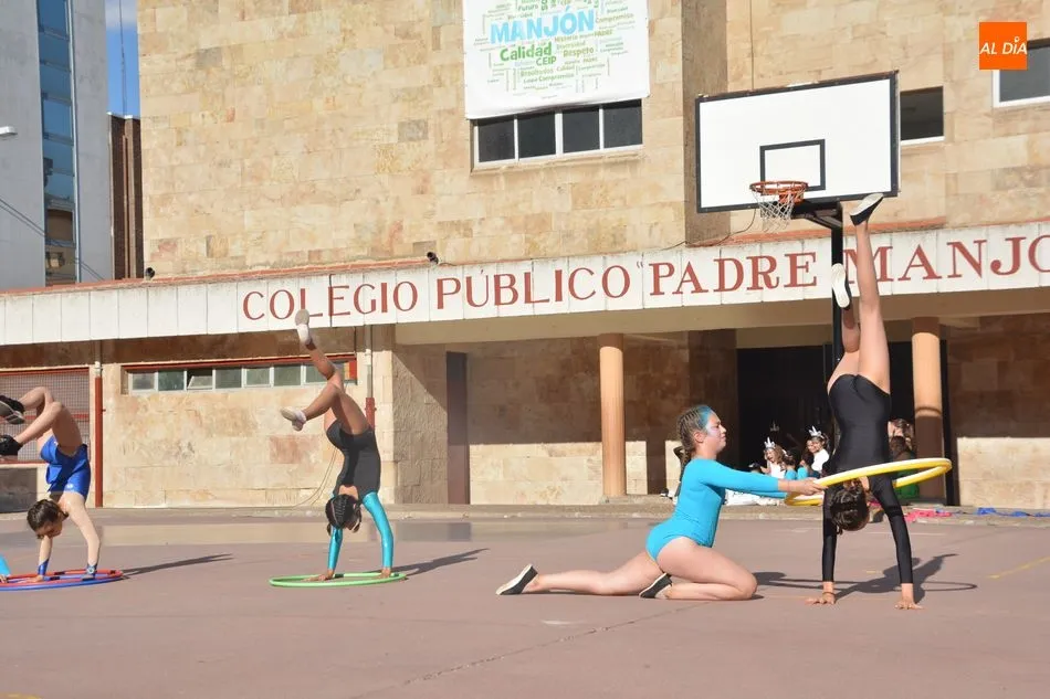 Foto 3 - El Colegio Padre Manj&oacute;n celebra su fiesta de fin de curso