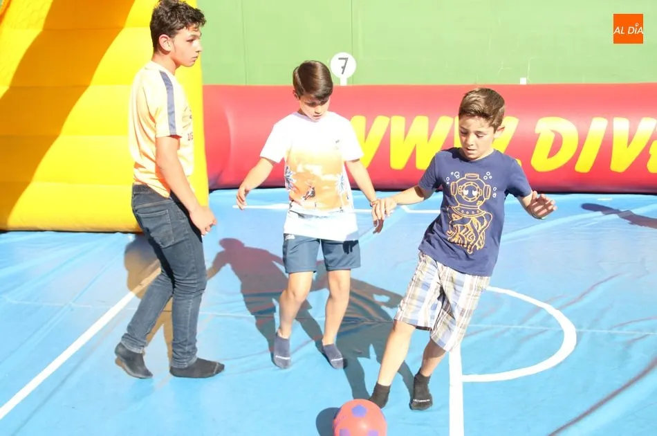 Foto 10 - El Colegio Santa Isabel despide el curso escolar con una gran fiesta