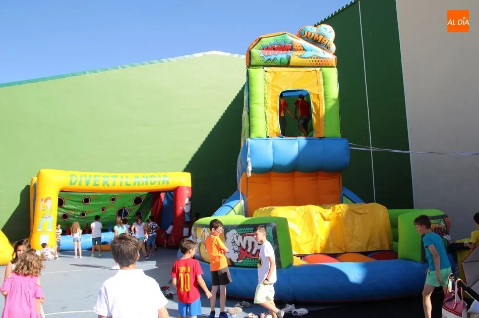 Foto 5 - El Colegio Santa Isabel despide el curso escolar con una gran fiesta