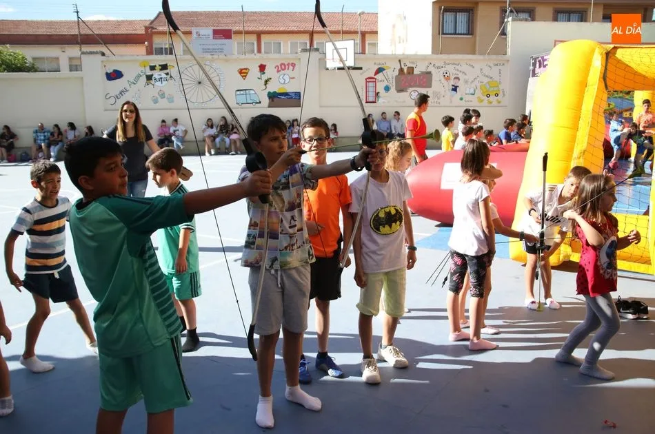 Foto 3 - El Colegio Santa Isabel despide el curso escolar con una gran fiesta