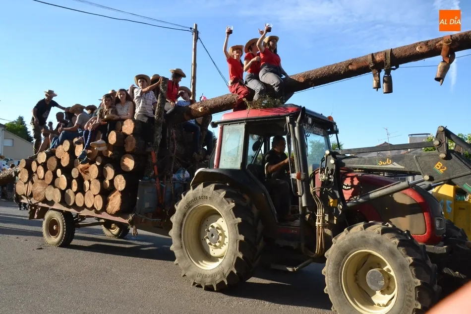 Una Quinta íntegramente femenina lidera las fiestas de San Juan en Robleda  