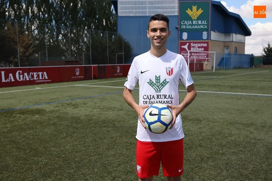 Foto 2 - Ra&uacute;l Arroyo y Dani Tena se incorporan a la UD Santa Marta